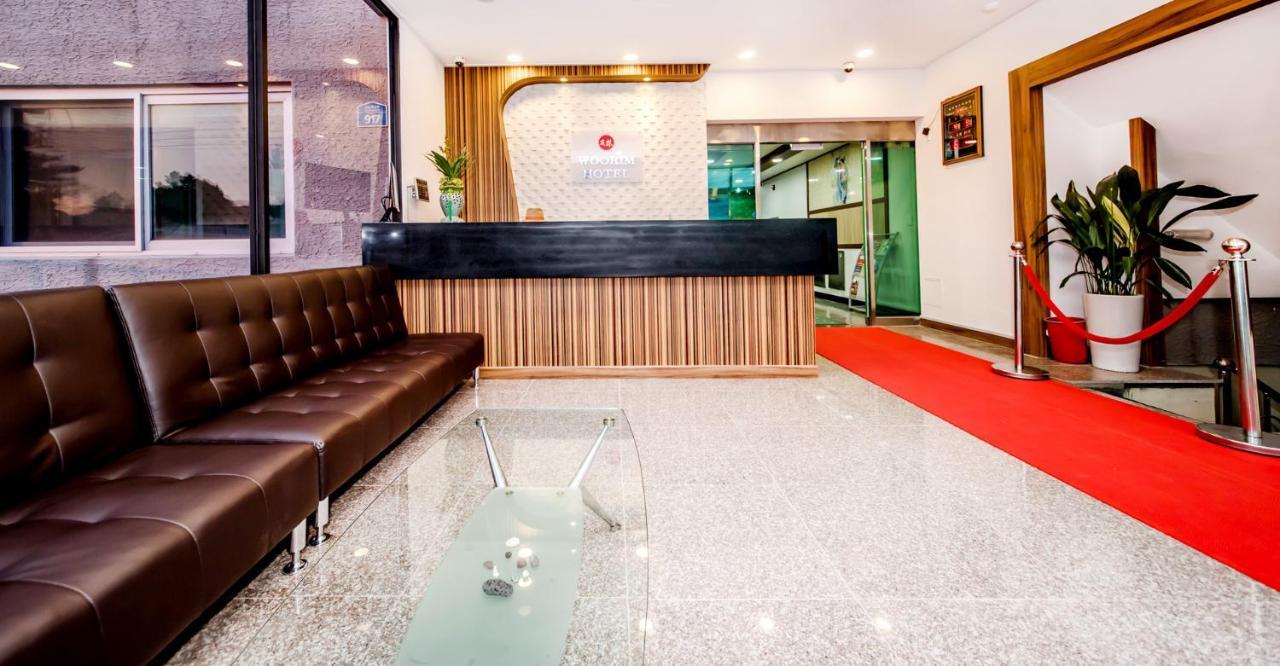 Woorim Hotel Jeju Buitenkant foto