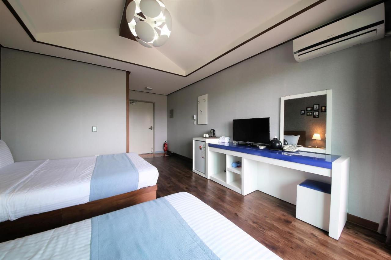 Woorim Hotel Jeju Buitenkant foto
