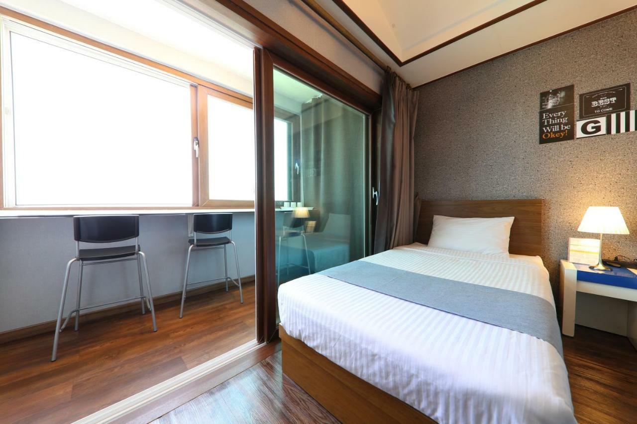 Woorim Hotel Jeju Buitenkant foto